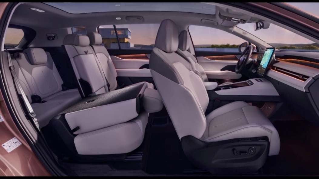 Škoda Peaq Electric Car Lease 7 Seats