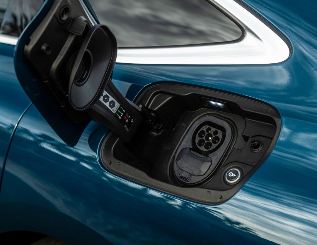 Audi S6 Electric Car Lease Information