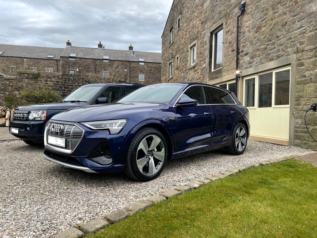 AUDI E-TRON ESTATE 300kW 55 Quattro 95kWh S Line 5dr Auto