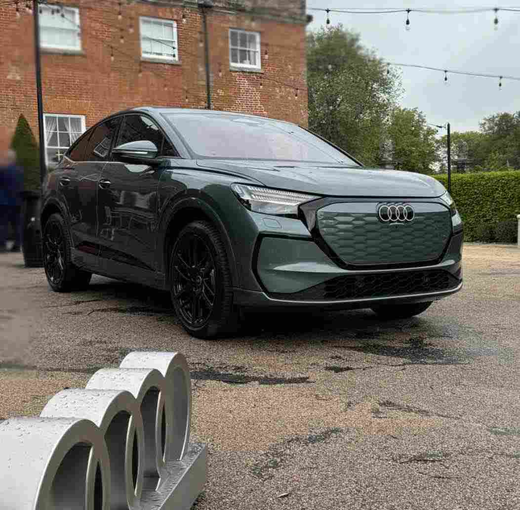 Audi-Q4-New-Electric-Car-Lease