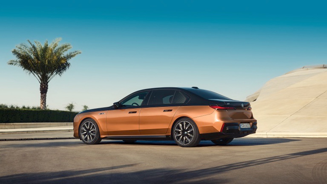 BMW i7 M70 xDrive Electric Car Lease Best Deals