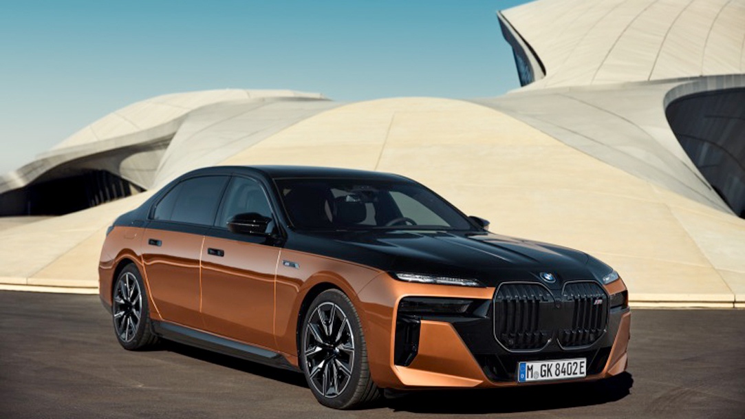BMW i7 M70 xDrive Electric Car Lease Luxury