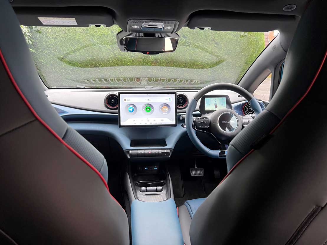 BYD Dolphin Hatchback 150kW Design 60.4kWh 5Dr Auto Electric Car Lease Interior