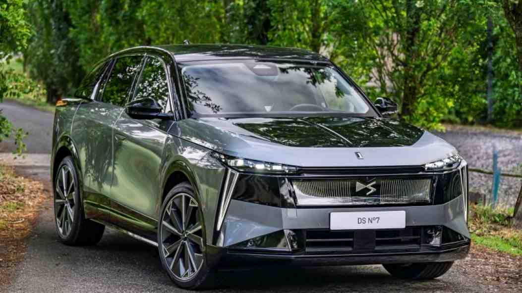 DS Nº7 Electric Car Lease
