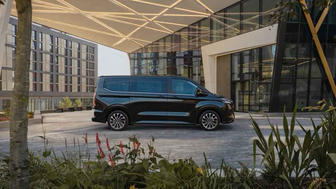 Ford Tourneo Custom 160kW 65kWh 8 seater Electric Car Lease Best Deals