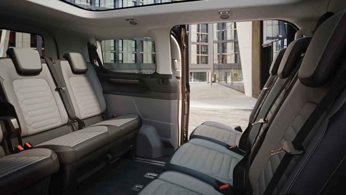 Ford Tourneo Custom 160kW 65kWh 8 seater Electric Car Lease Interior