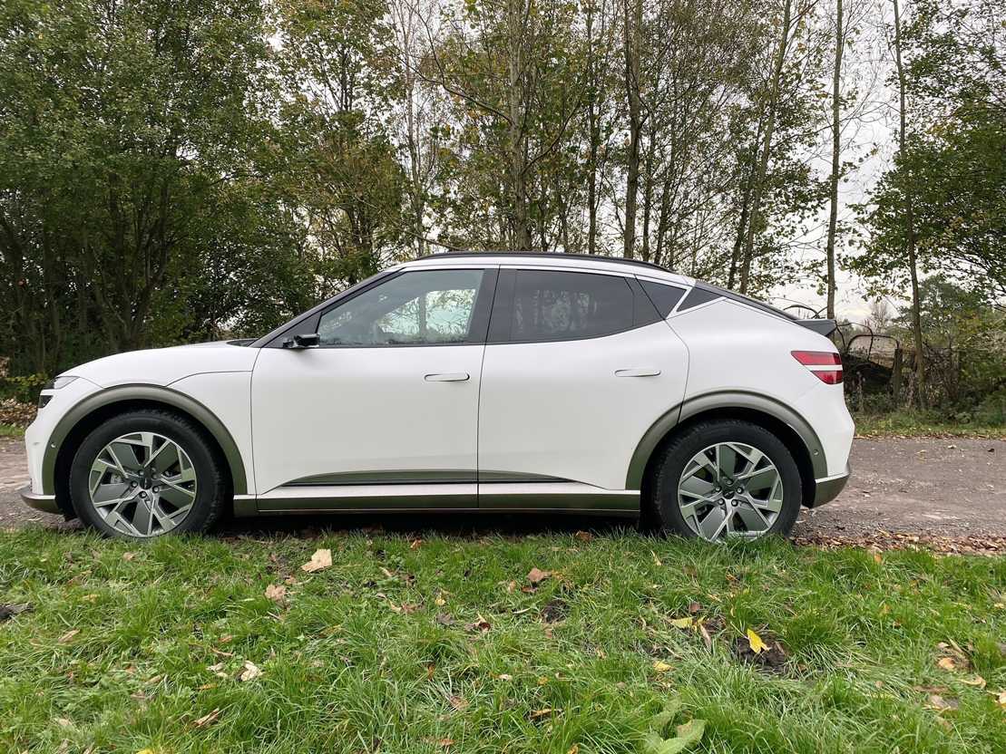 Genesis GV60 ESTATE 168kW Premium 77.4kWh 5dr Auto Electric Car Lease Salary Sacrifice