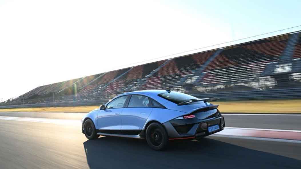 HYUNDAI-IONIQ-6-N-ELECTRIC-SALOON-478kW-84-kWh-4dr-Auto-Electric-Car-Lease-Best-Offers