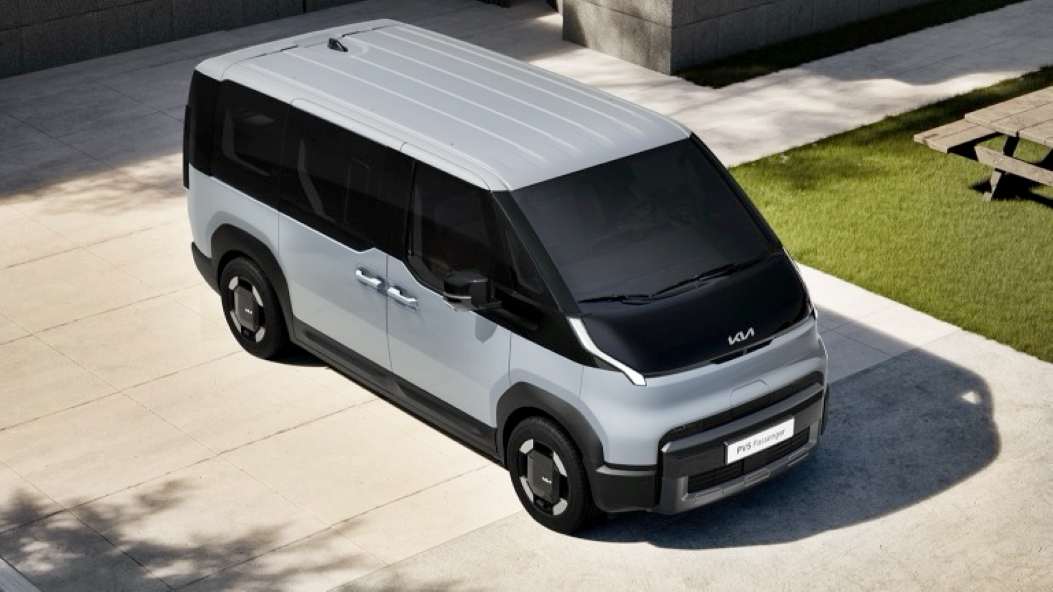 Kia PV5 7 Seater Electric Car Lease Business