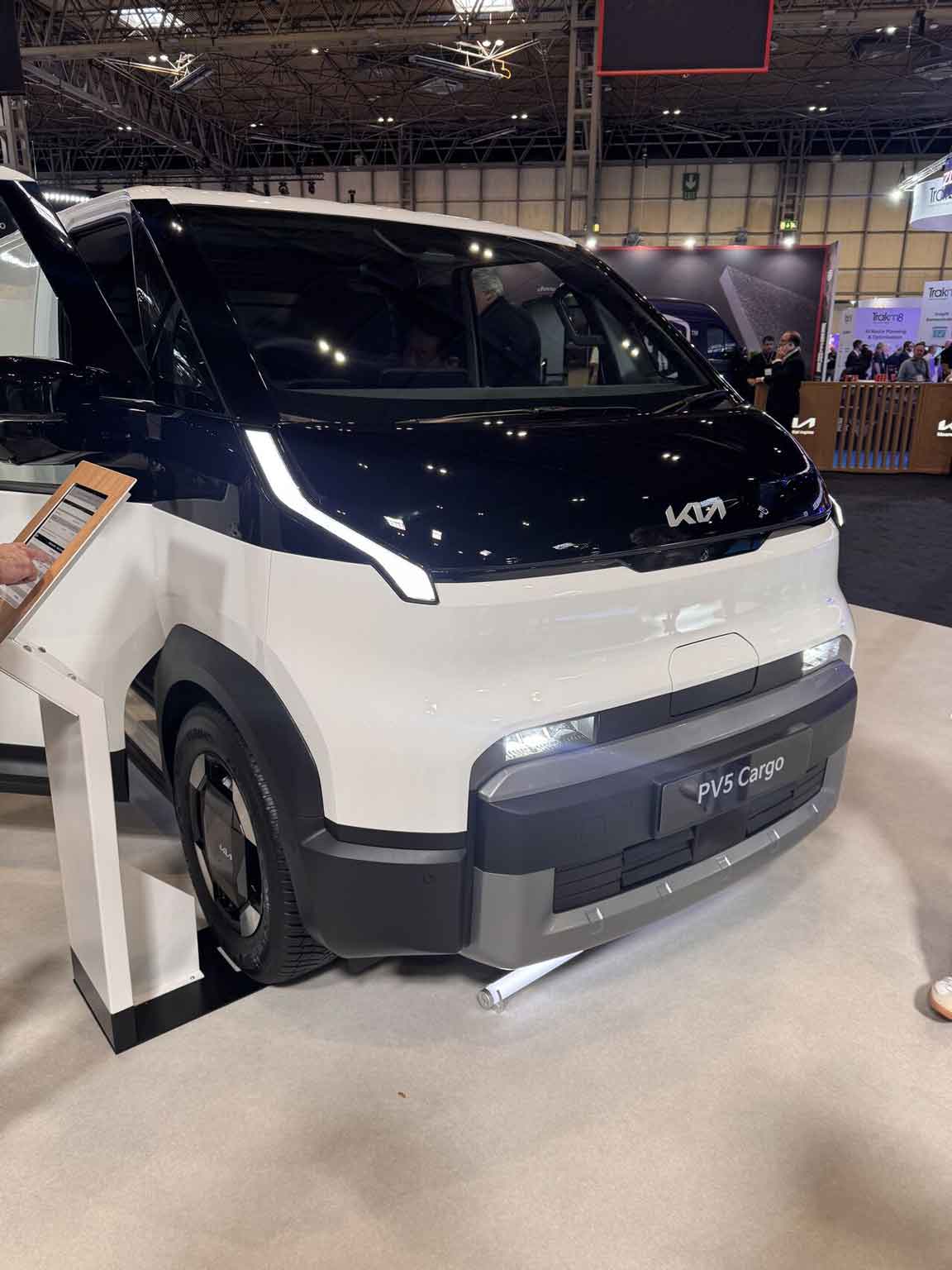 Kia PV5 Elecric Van Lease UK