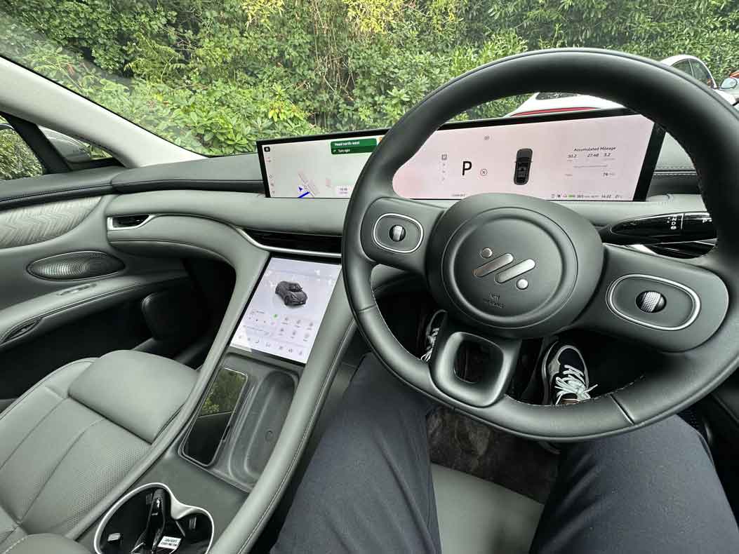 MG IM6 SUV Electric Car Lease UK