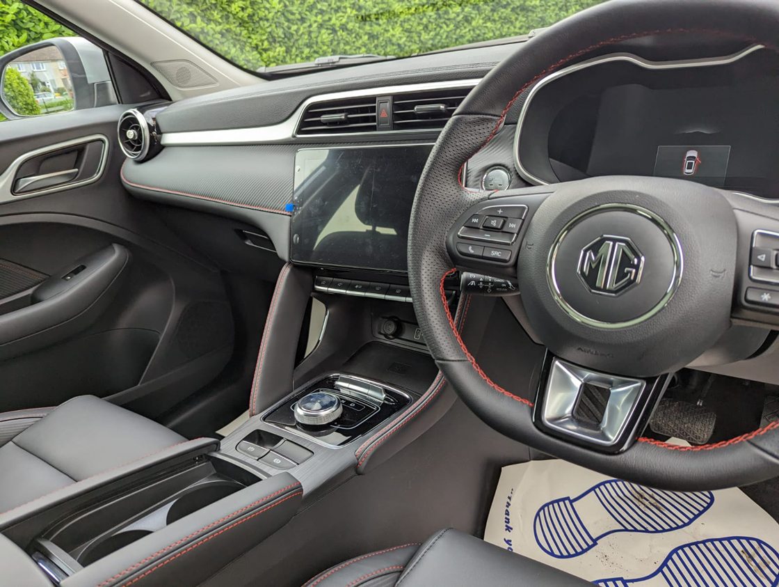MG ZS ELECTRIC HATCHBACK 115kW Trophy EV Long Range 73kWh 5dr Auto Electric Car Lease