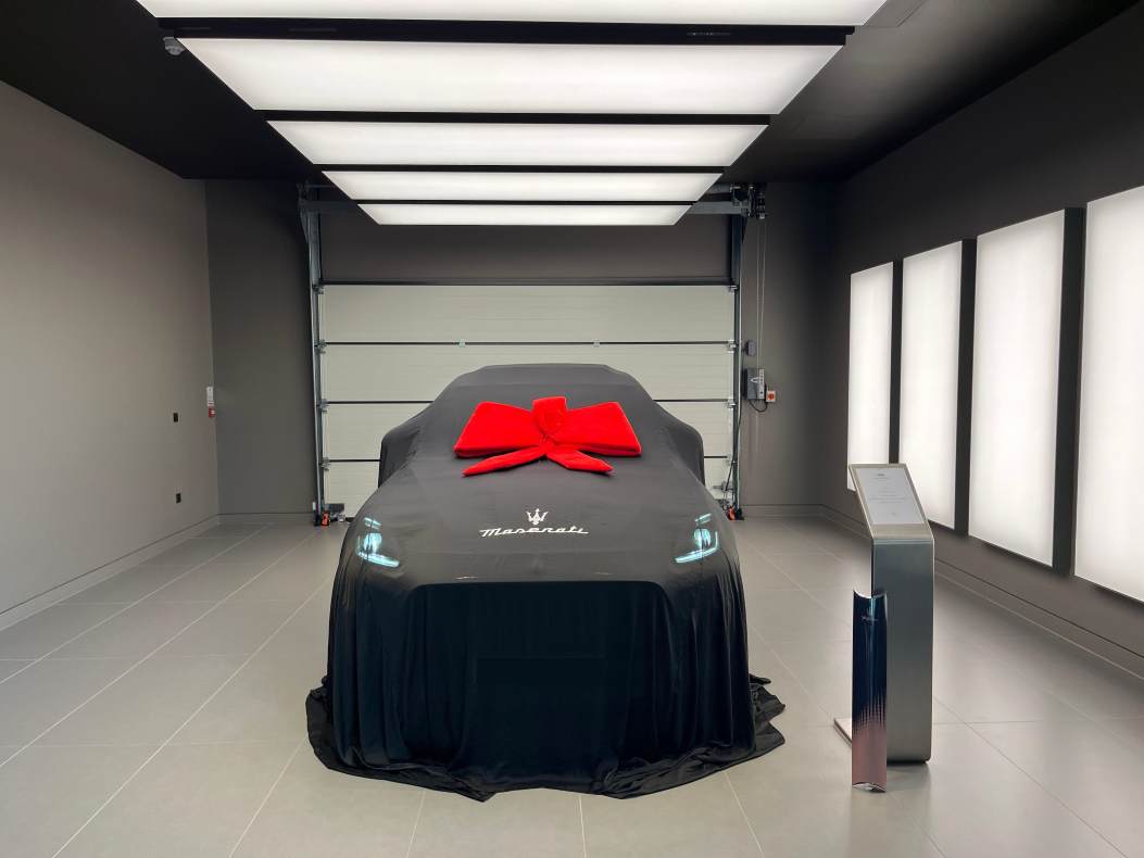 Maserati GRECALE ELECTRIC ESTATE 410kW Folgore 105kWh 5dr Auto Electric Car Lease Option