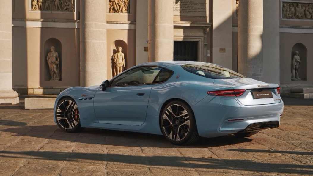 Maserati GranTurismo Folgore Electric Car Lease UK