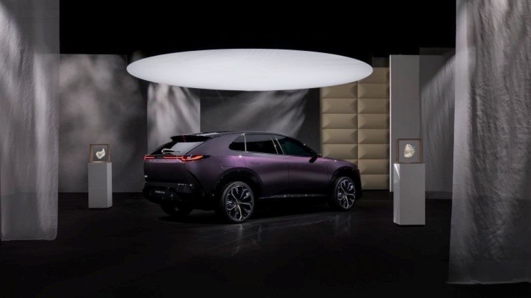 Mazda CX-6e Electric Car Lease Best Offers
