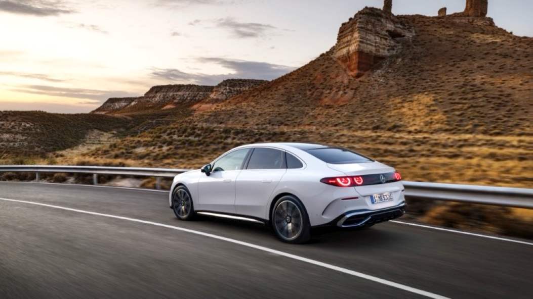 Mercedes-Benz C400 Electric Car Lease Company