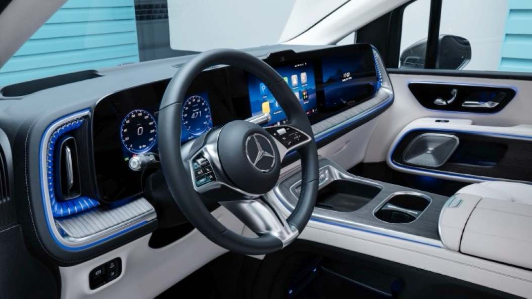 Mercedes-Benz VLE 300 Electric Car Lease Luxury