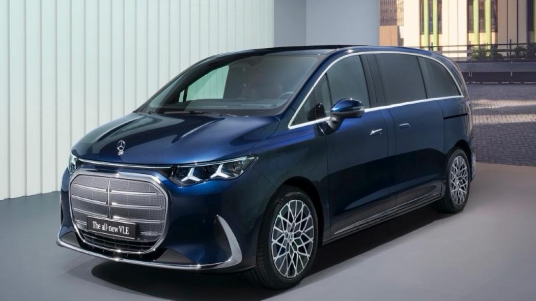 Mercedes-Benz VLE 300 Electric Car Lease