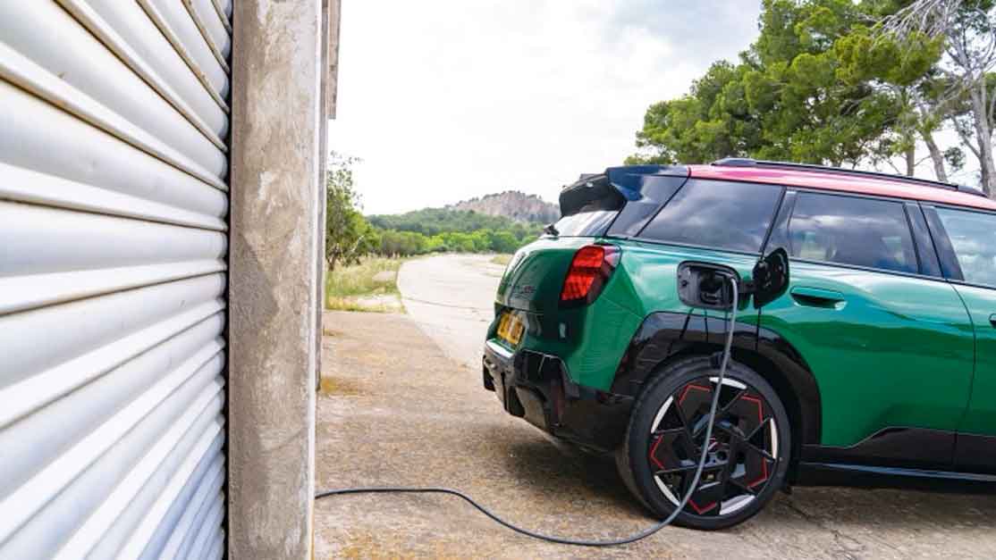 Mini Aceman Electric Hatchback Electric Car Lease Best Deals