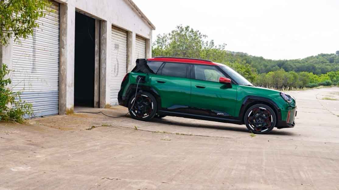 Mini Aceman Electric Hatchback Electric Car Lease Best Offers