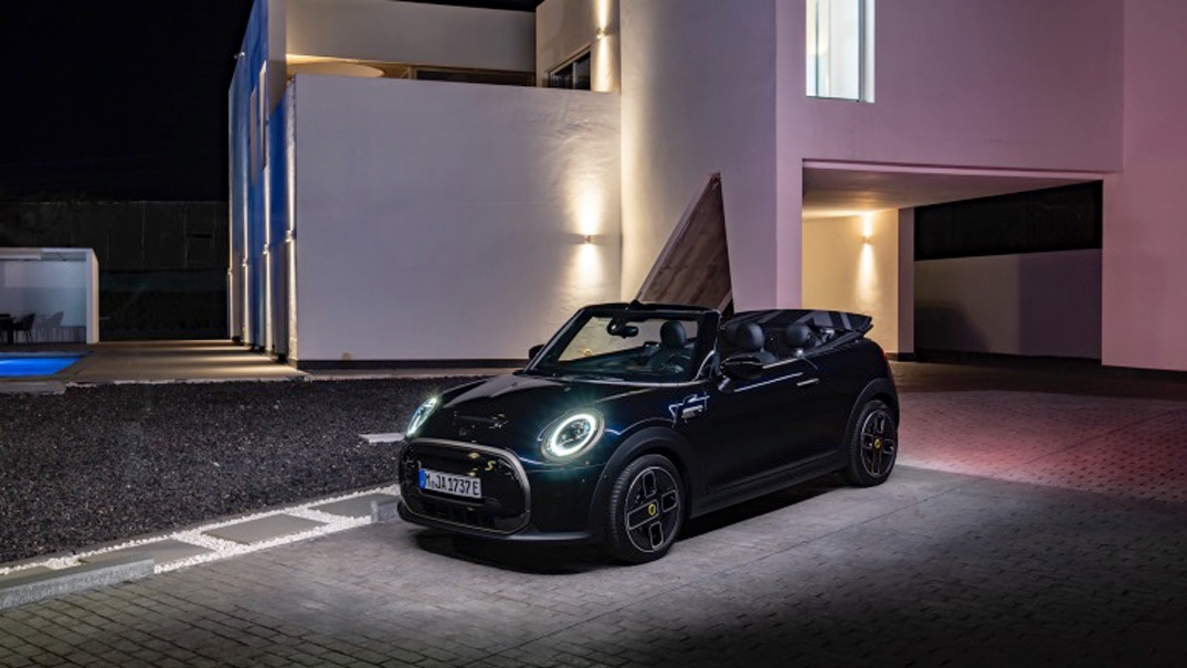 Mini Convertible Electric Car Lease 2023