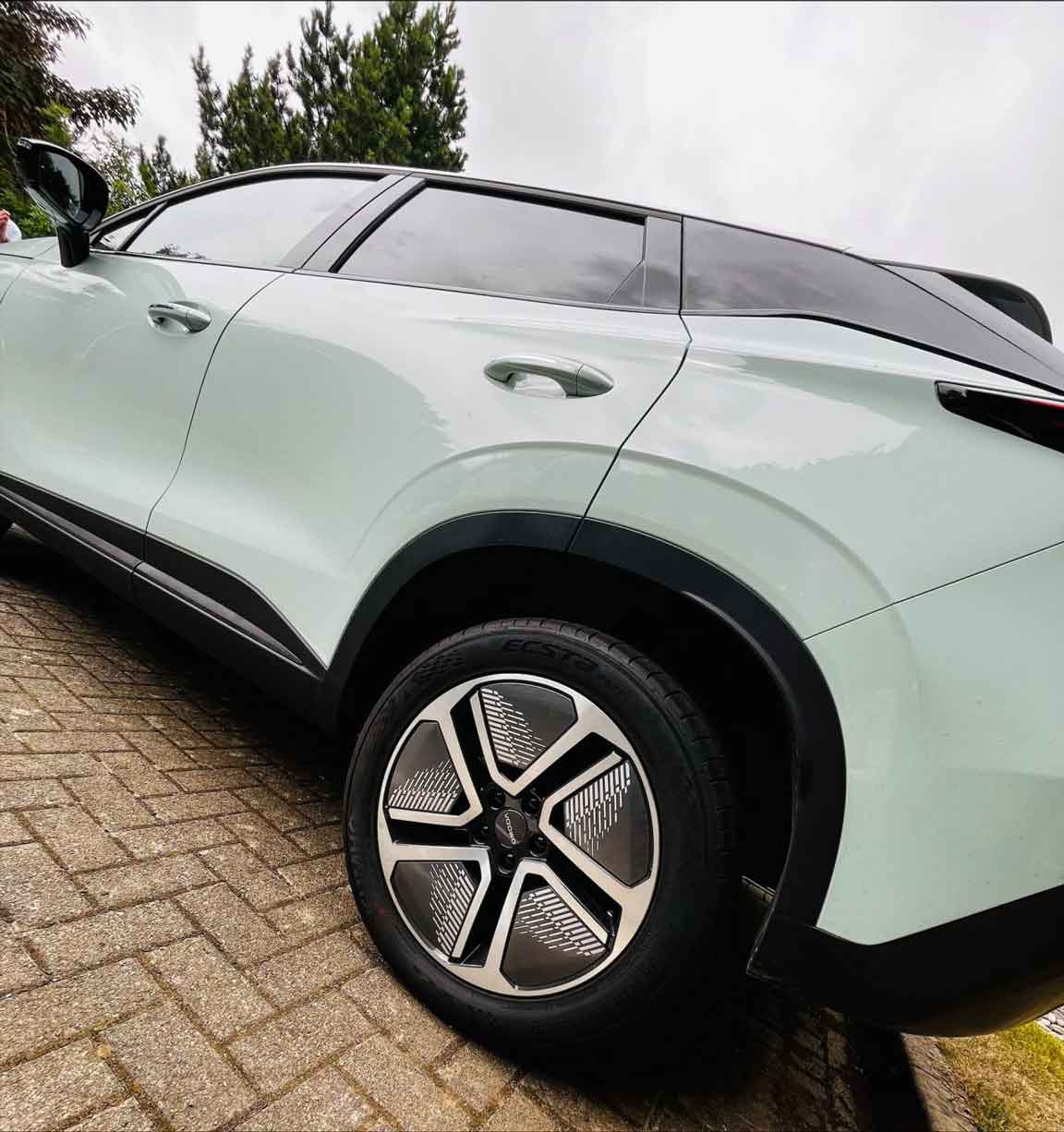 Omoda 5 Electric Estate 150KW Noble 61kWh 5Dr Auto Electric Car Lease UK