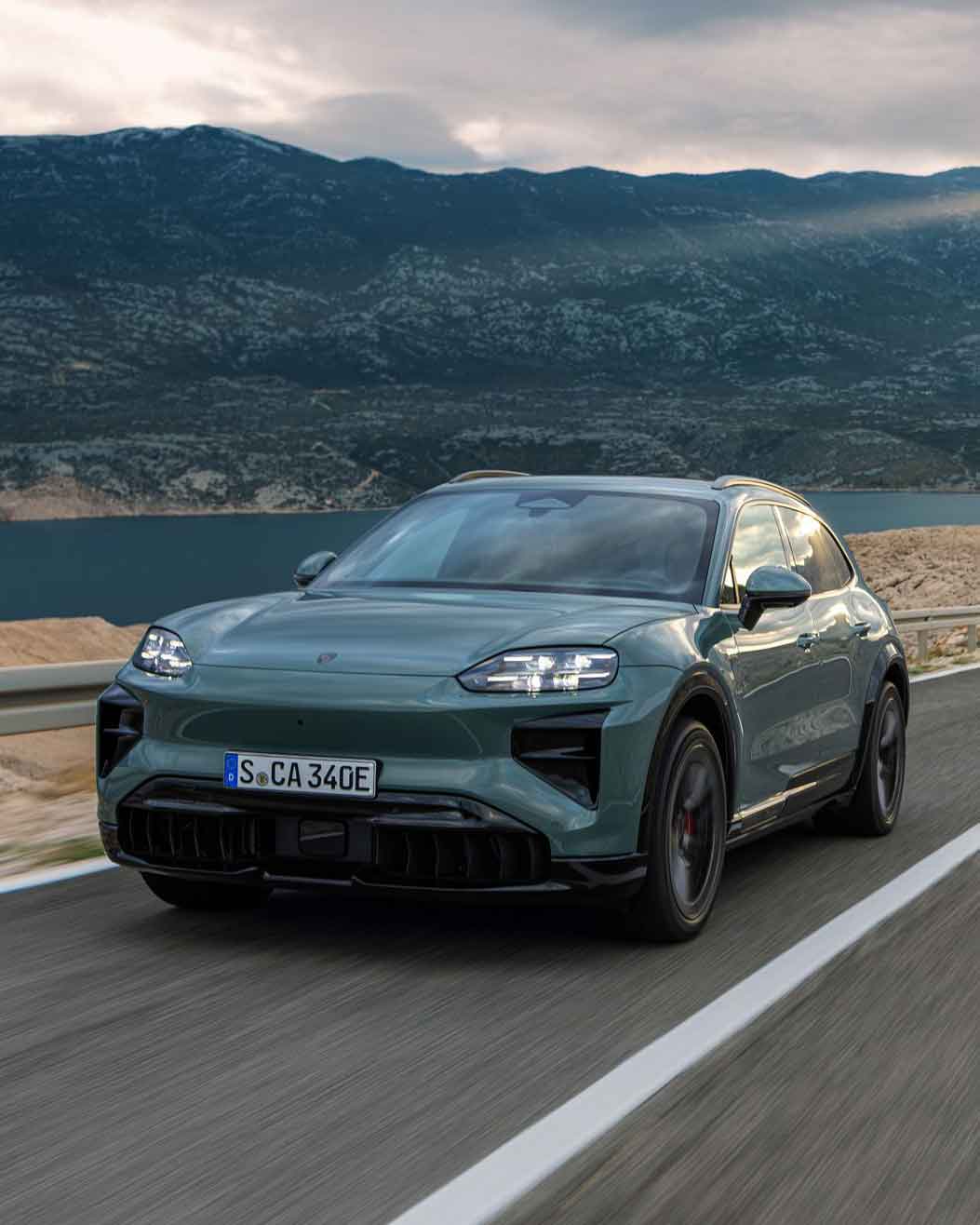 Porsche Cayenne Electric Car Leasing