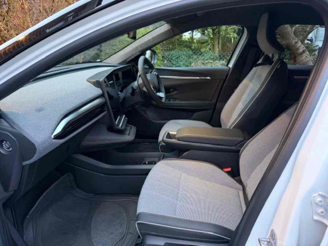 Renault Scenic E-Tech Electric Estate 160kW Techno 87kWh Long Range 5dr Auto Electric Car Leasing