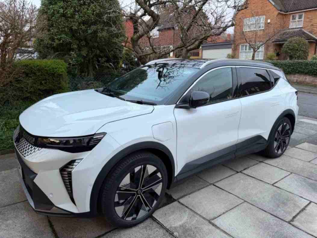 Renault Scenic E-Tech Electric Estate 160kW Techno 87kWh Long Range 5dr Auto Electric Car Lease