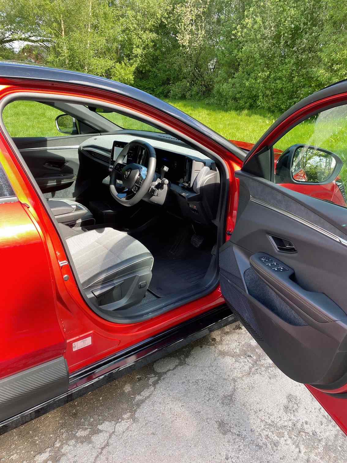 Renault Megane E-Tech Hatchback EV60 160kW Techno 60kWh Optimum Charge 5dr Auto Electric Car Lease Interior