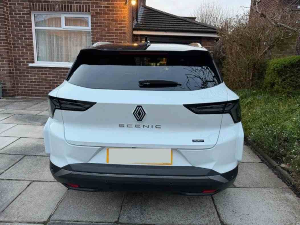 Renault Scenic E-Tech Electric Estate 160kW Techno 87kWh Long Range 5dr Auto Electric Car Lease Best Deals