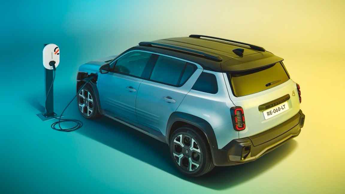 Renault 4 Electric Car Lease Information
