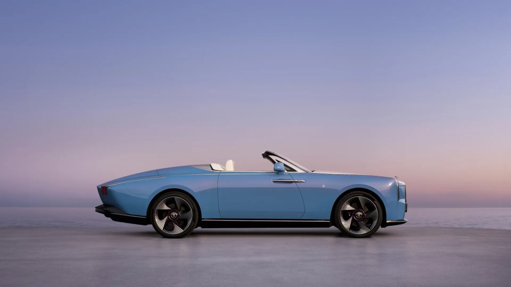 Rolls Royce Nightingale electric car lease