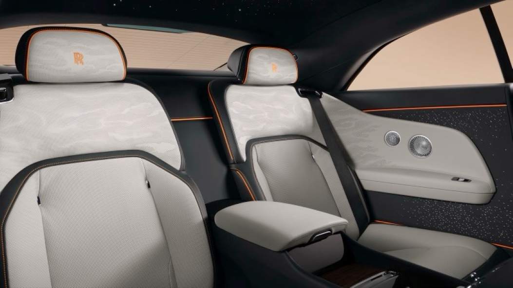 Rolls Royce Spectre Series II Electric Car Lease Luxury