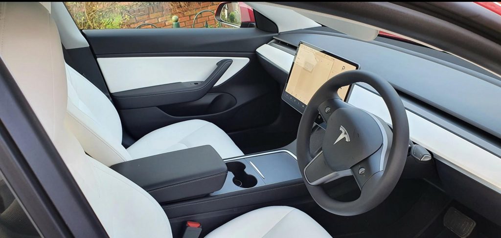 Tesla MODEL 3 SALOON Long Range AWD 4door Auto
