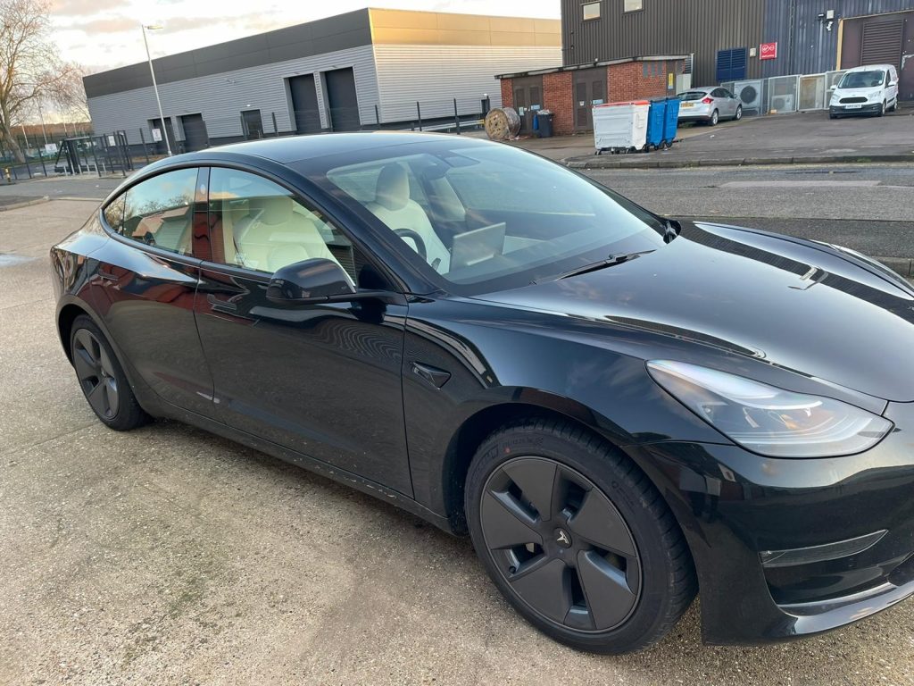 Tesla MODEL 3 SALOON Long Range AWD 4door Auto