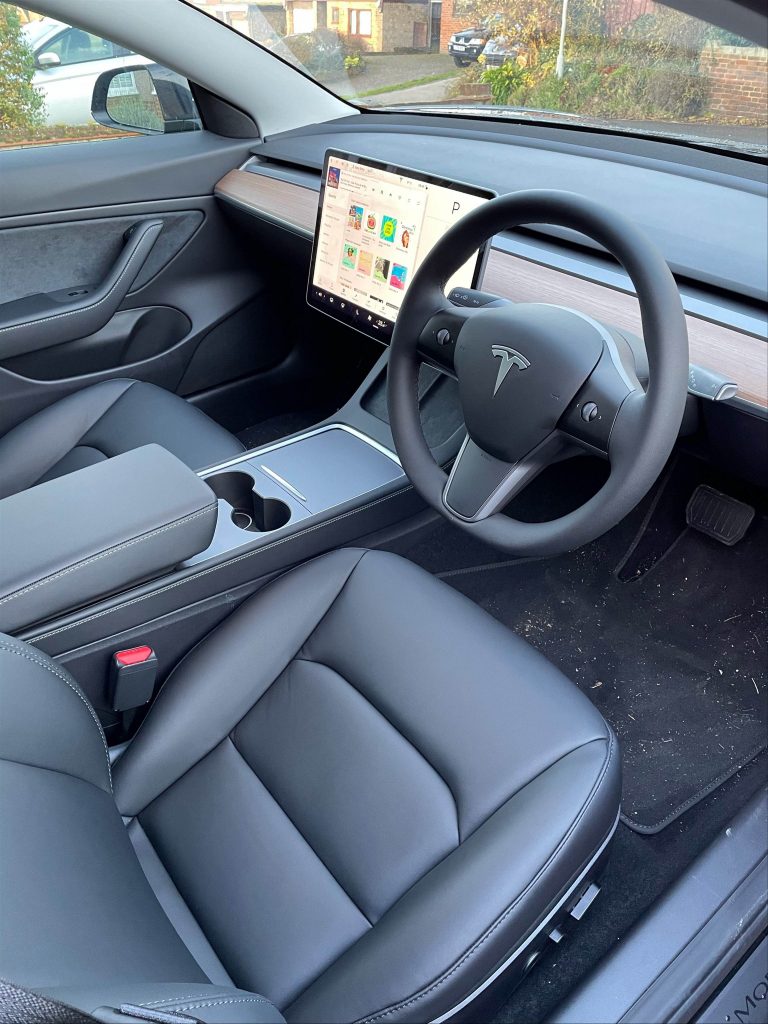 Tesla MODEL 3 SALOON Long Range AWD 4door Auto