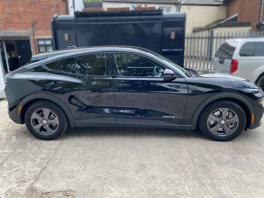 Used-Ford-Mustang-Mach-E-Electric-Car-Lease-UK