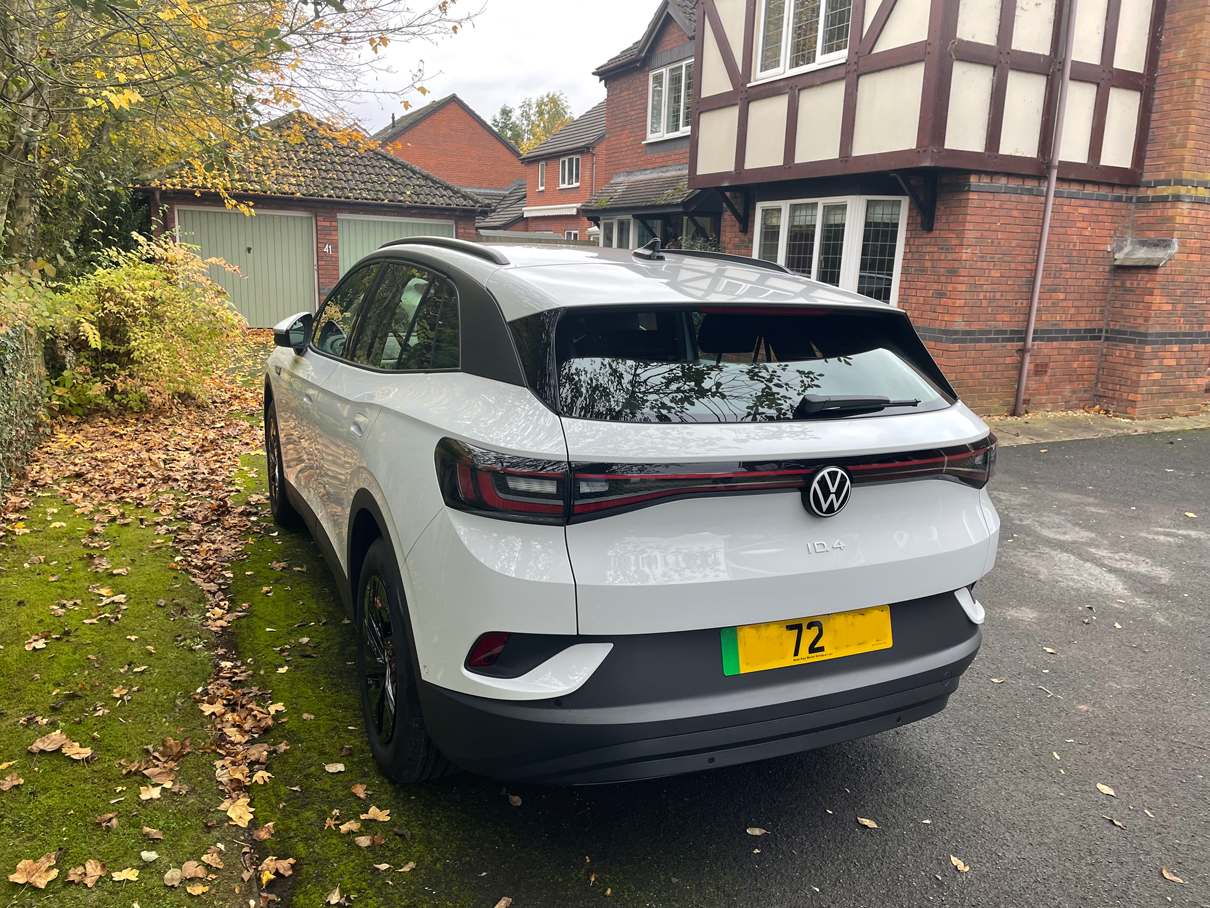 VW ID.4 Electric Estate 109kW Life Pure 52kWh 5Dr Auto Electric Car Leasing Deals