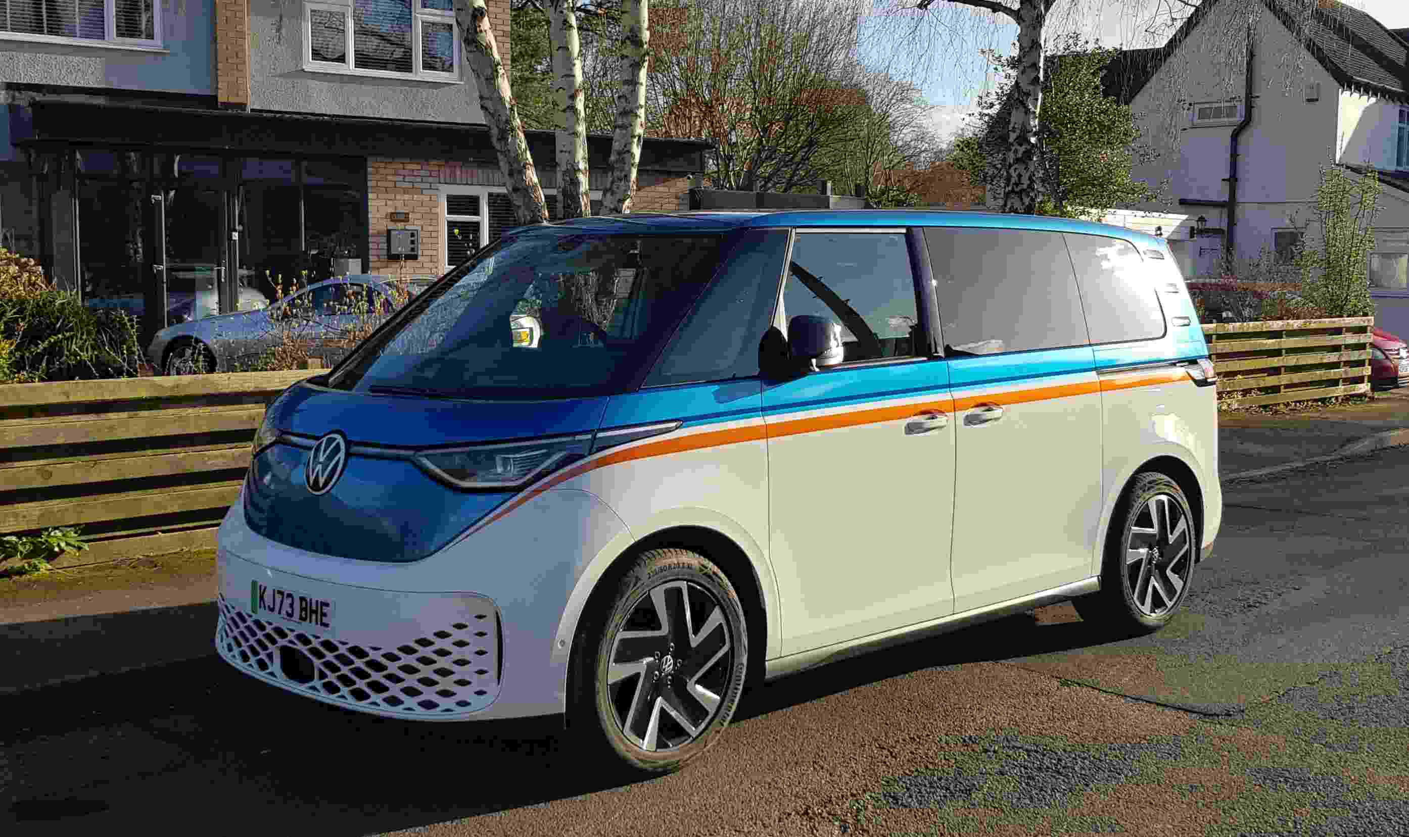 VW ID.BUZZ ESTATE 150kW Style Pro 77kWh 5dr Auto NHS physio Electric Car Lease