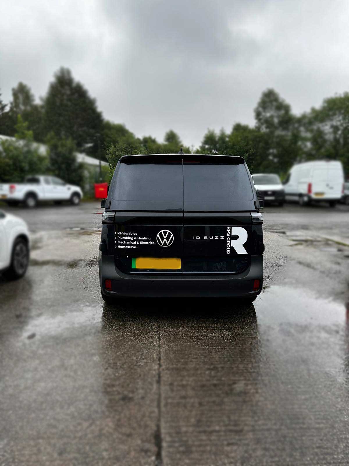 Volkswagen ID BUZZ Cargo 150KW Commerce 77kwh Auto Electric Van Lease Informaion