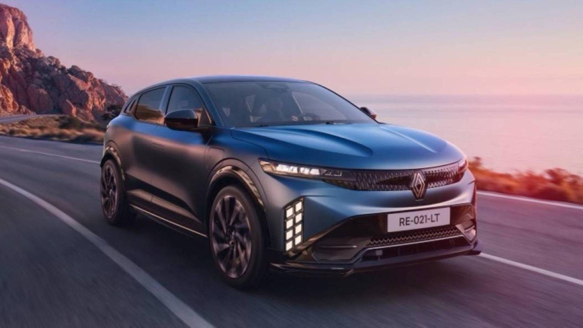 Electric Car News - The Renault Megane E-Tech Electric Car Lease gets a revision