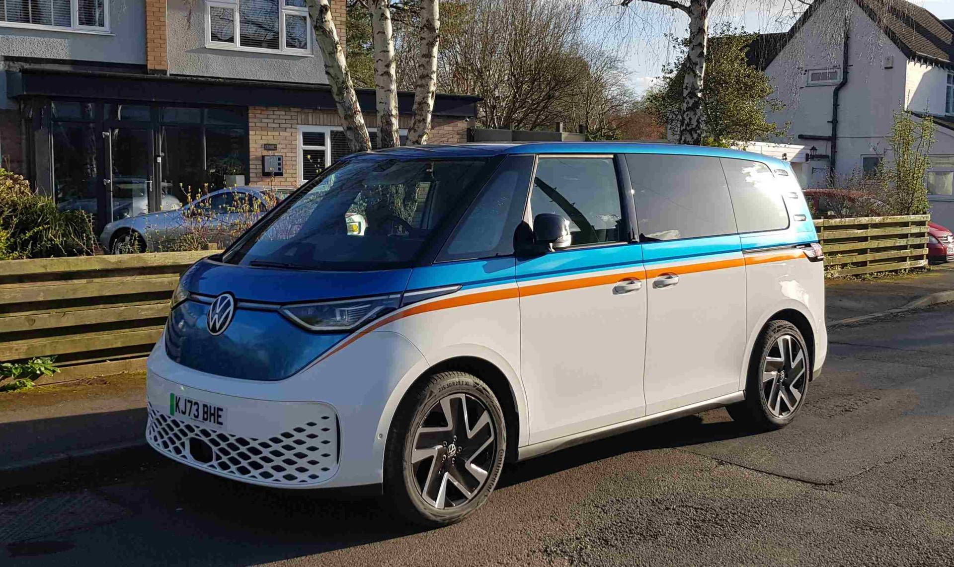 Why an electric car lease could be perfect for your Physiotherapist business