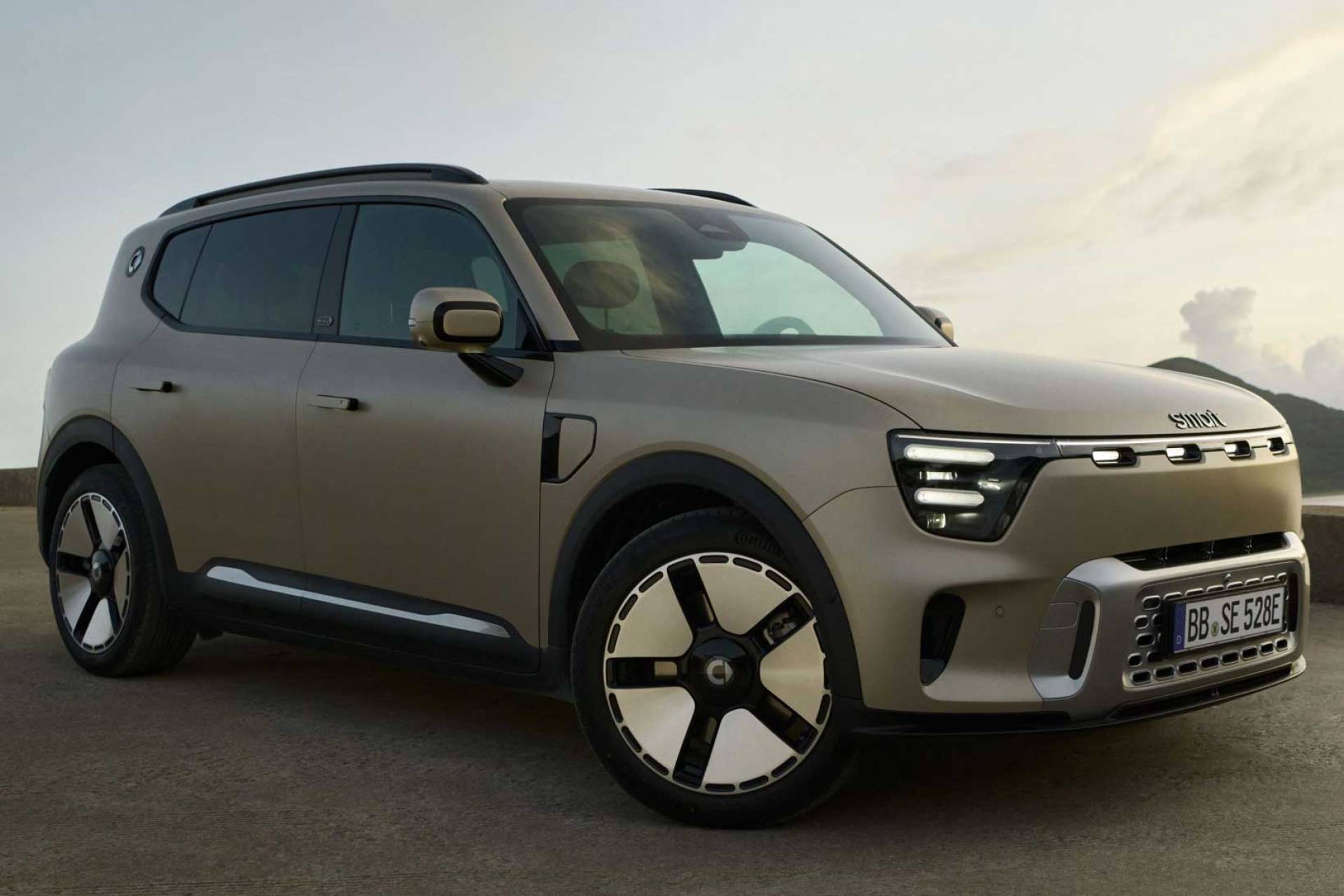 Your Definitive Guide to the Smart 5 Electric Car Lease 