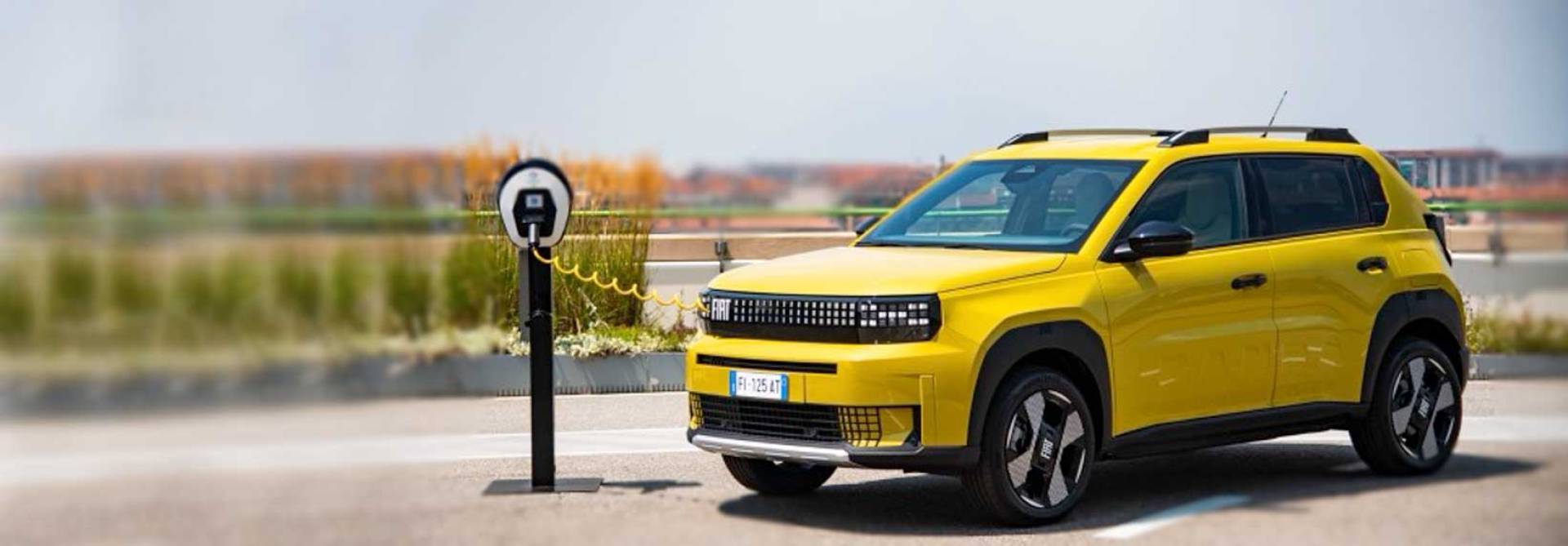 The Fiat Grande Panda Electric Car Lease goes Live