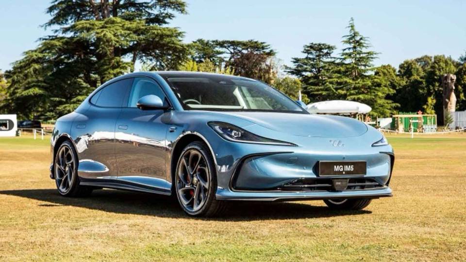 Your Definitive Guide to the new MG IM5 Electric Car Lease