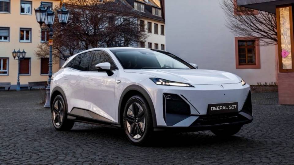 The Changan Deepal S07 Electric Car Lease arrives