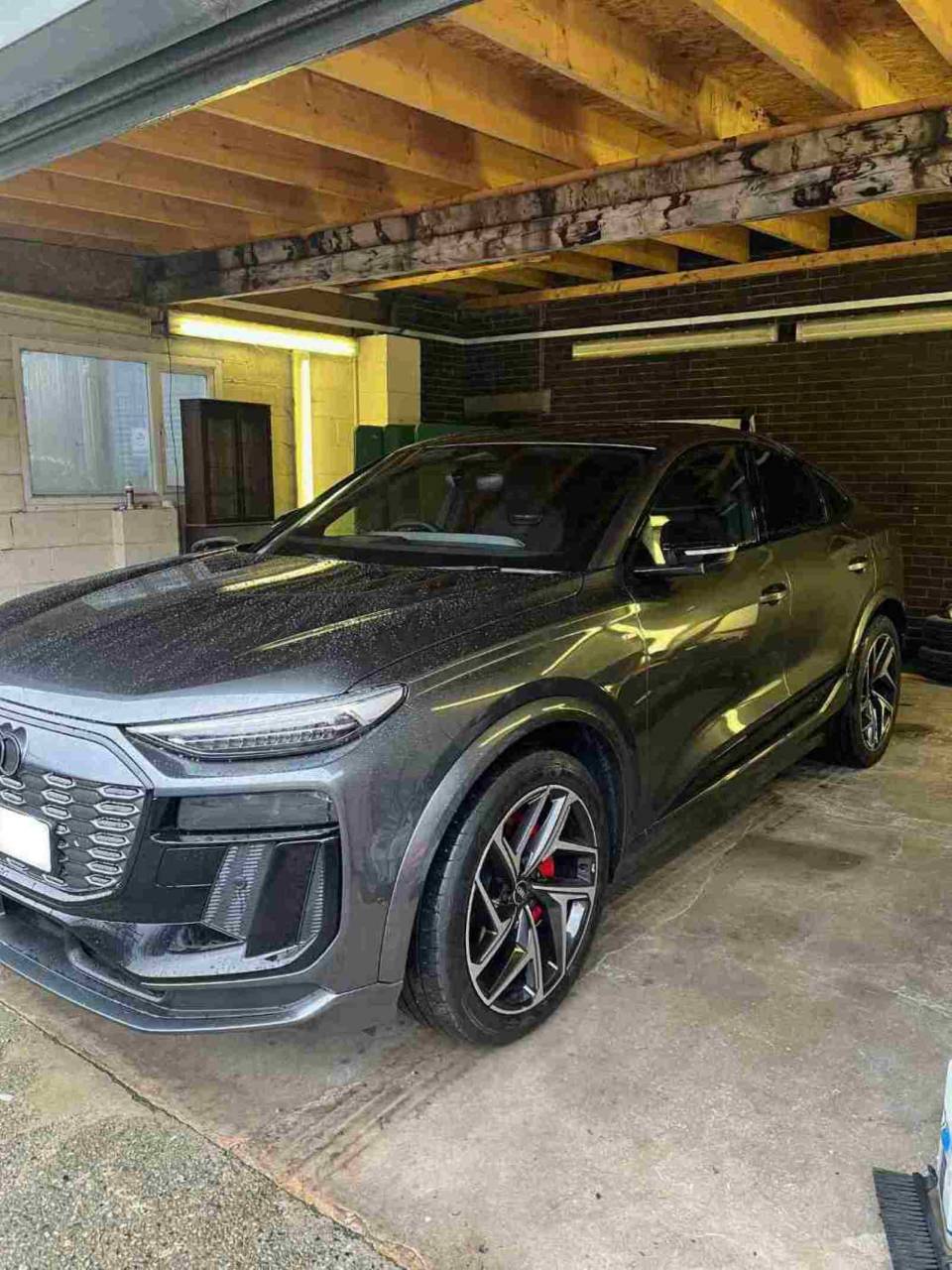 Why Medical Professionals with a limited company are leasing cars like the Audi Q6 e-tron Sportback EV