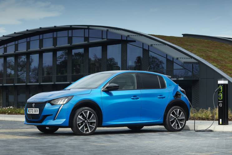 Image 4: Peugeot E-208 Electric Hatchback 100KW GT 50KWH 5dr Auto [11kwch]