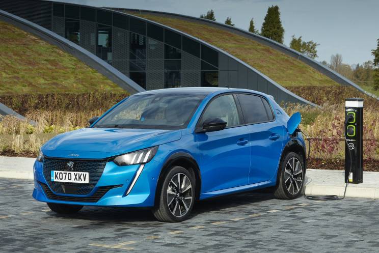 Image 7: Peugeot E-208 Electric Hatchback 100KW GT 50KWH 5dr Auto [11kwch]